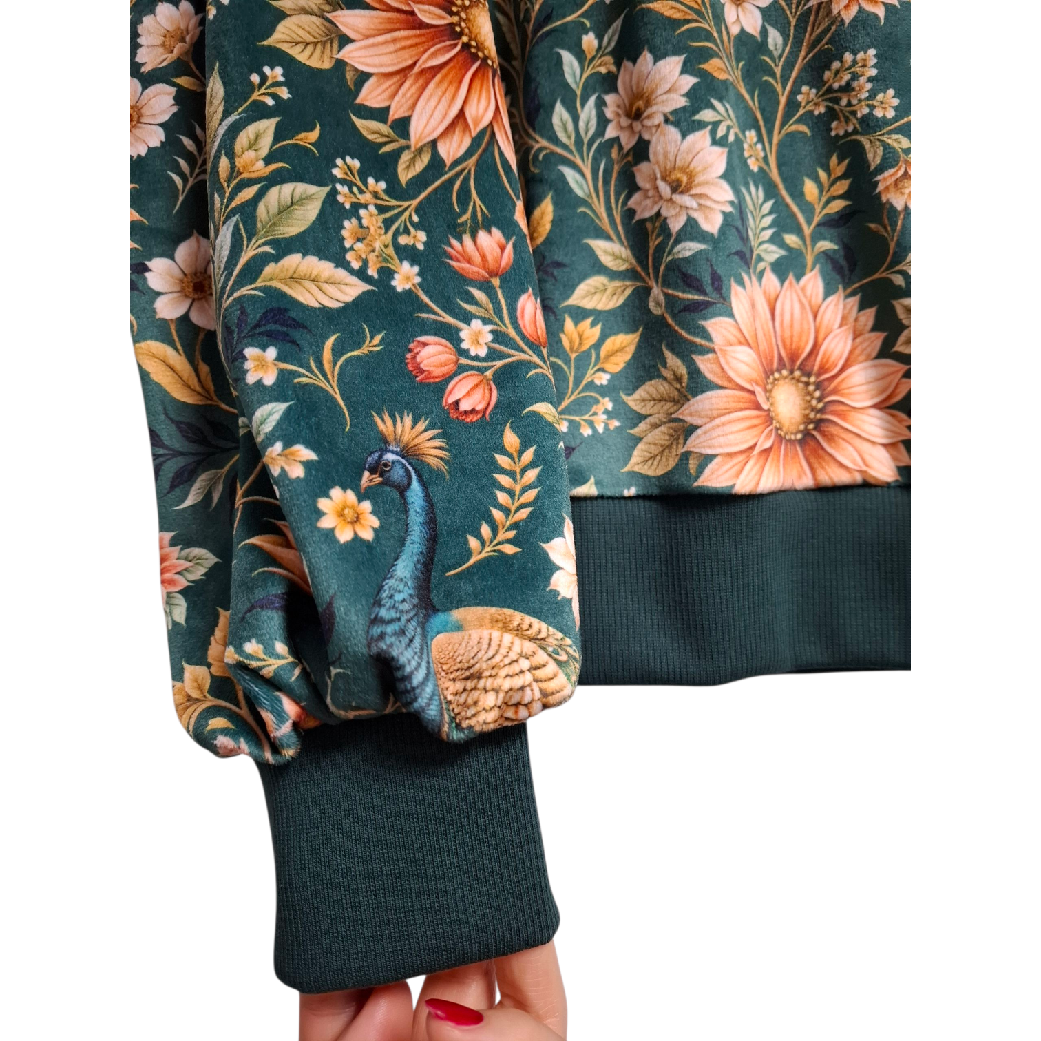 Laisvalaikio kostiumas "Žalių povų raštai" - Image 3