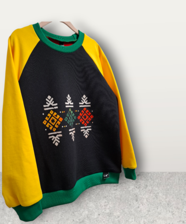 Trispalvis džemperis Etno